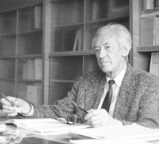 Б.Л. Лаптев на кафедре в университете. 1979 год